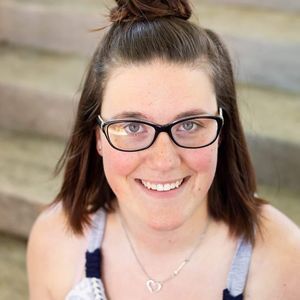 Meet your Posher, Katelyn